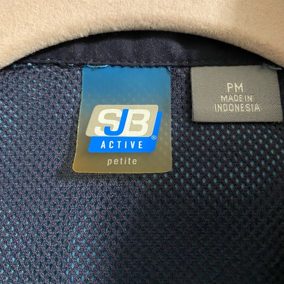 SJB Active Petite Jacket—Women’s (NWOT) - Picture 11 of 14